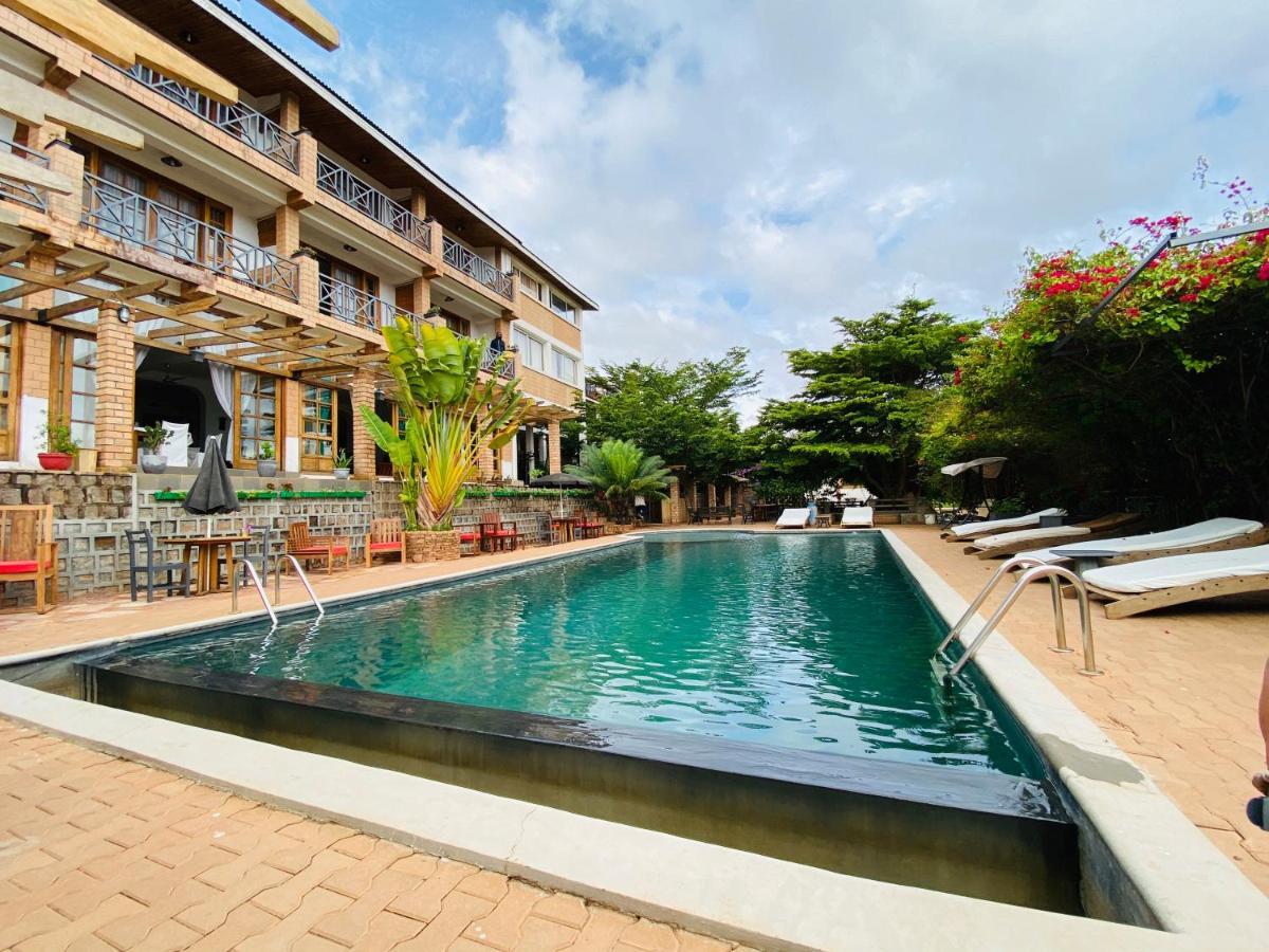Gassy Country House Ambohidratrimo Exterior photo